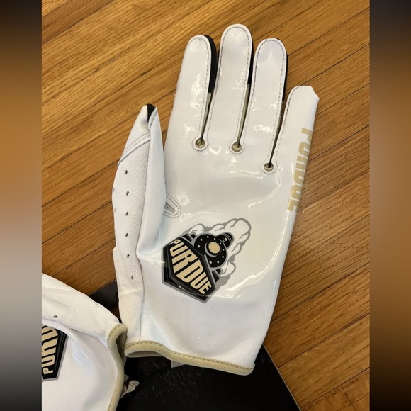 Nike Vapor Jet NCAA Purdue Boilermakers Receiver DB Gloves Size Medium NEW - Picture 3 of 7